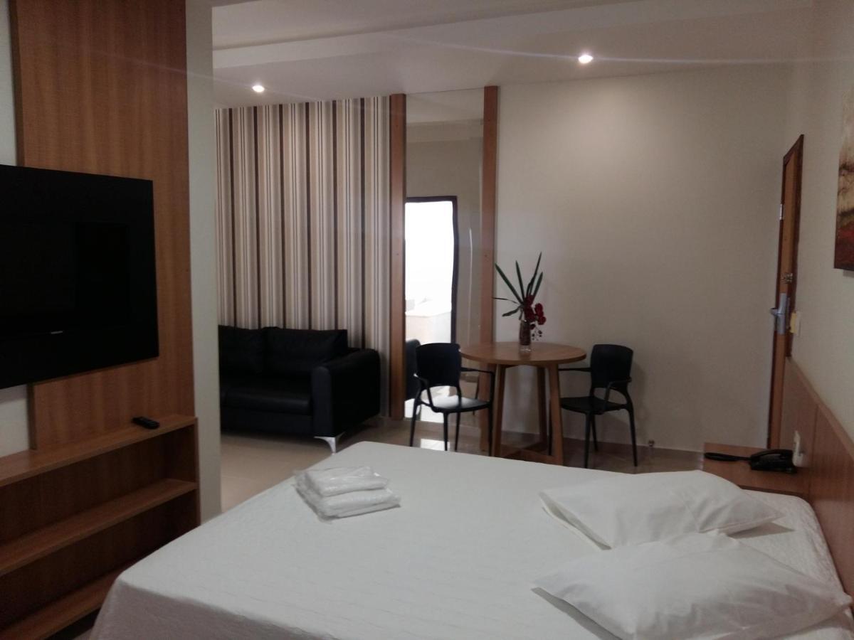 Guines Palace Hotel Patrocinio Exterior photo